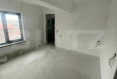 Apartament cu 3 camere în Valea Rosie - 2