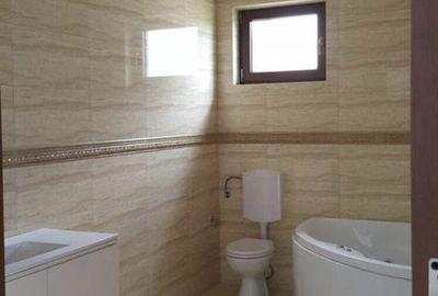 Casă cu 4 camere cu Teren 800 Mp în Central - 8