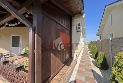 Duplex cu 3 camere cu Canalizare în Bucovăț (Remetea Mare) - 10