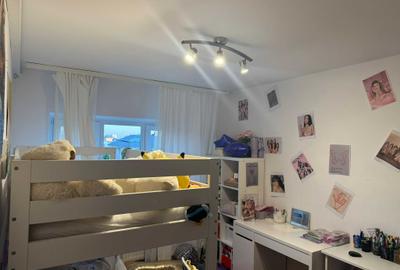 Apartament cu 3 camere în Micro 5 - 5