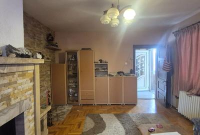 Casă cu Teren 267 Mp în Central - 7