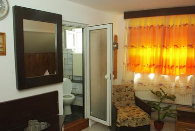 Casă cu Teren 268 Mp în Central - 15