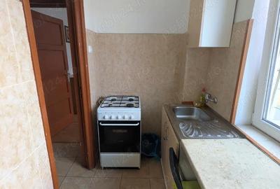 Apartament cu 2 camere semidecomandat în Romană - 1