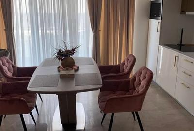 Vanzare 3 camere, la 10m de plaja Mamaia Nord - 5