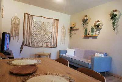 Apartament cu 3 camere semidecomandat în Constructorilor - 2