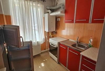 Apartament cu 2 camere decomandat în Sarafinești - 8