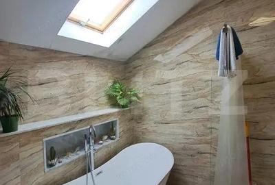 Casă cu Teren 242 Mp în Sânpetru - 2