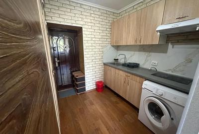 Garsonieră în 1 Mai - 2