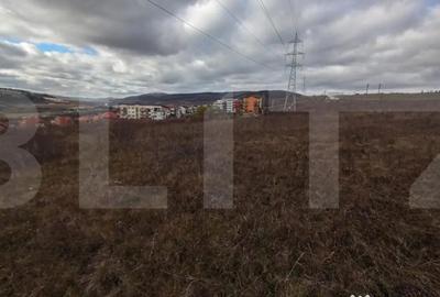 Teren de 4642 mp, în Baciu