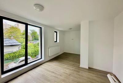 Casă cu 5 camere cu Canalizare în Mihai Bravu - 20