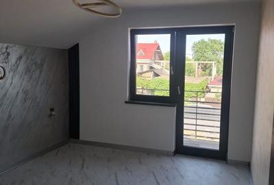 Casă cu 4 camere în Șerbănești - 8