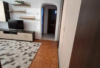 Apartament cu 2 camere semidecomandat în Central - 3