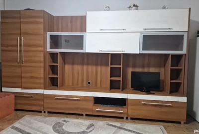 Proprietar ofer spre inchiriere garsoniera confort 1,etaj intermediar, utilata si mobilata modern, - 1