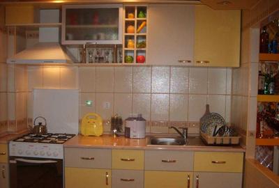 Apartament cu 3 camere decomandat în Central - 2