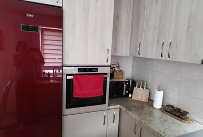 Apartament cu 2 camere, decomandat - zona Tractorul.. - 4