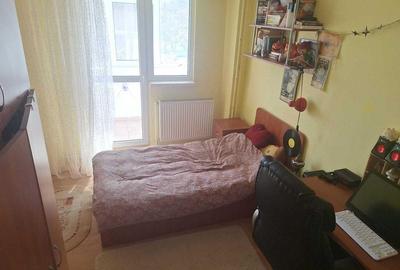 Apartament cu 3 camere decomandat, mobilat în Calarași 4 - 3