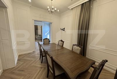 Casă cu 10 camere cu Teren 1143 Mp în Malu Mare - 5