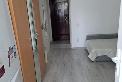 Garsonieră decomandată în Central - 3