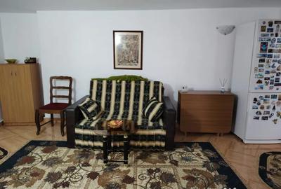 Casă cu 4 camere cu Teren 203 Mp în Central - 2