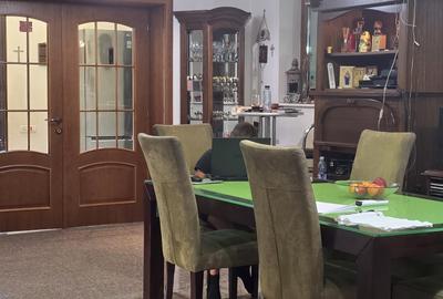 Vila de vanzare cu teren generos zona Ciolpani - 6