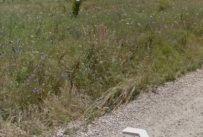 Teren Construcții intravilan de 2200 mp, în Sisești - 2