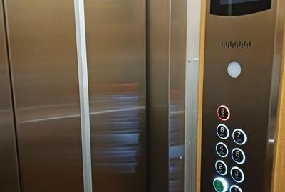 Apartament cu 2 camere semidecomandat în Progresul - 8