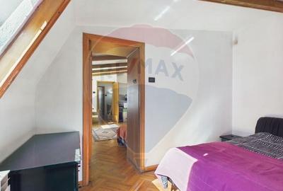 Casă cu 5 camere cu Teren 200 Mp în Grivița - 30