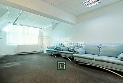 Spațiu comercial, de 115 mp, în Central - 7
