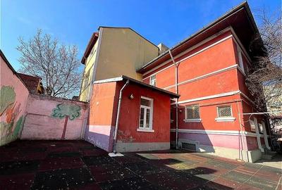Duplex cu 6 camere în Vatra Luminoasă