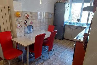 Apartament cu 3 camere semidecomandat în Rogerius - 7