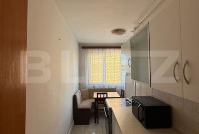 Apartament 3 camere, 69 mp, zona Micro 8 - 6