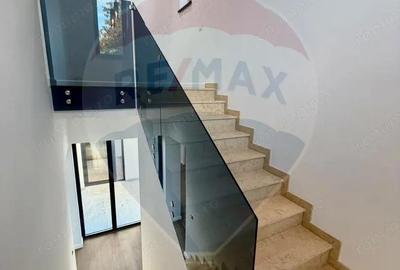 Casă cu 4 camere cu Teren 324 Mp în Nord - 10