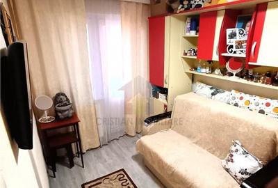 Mobilat si Utilat! Ap 4 camere, Etaj 2, zona Viziru 1 - 3