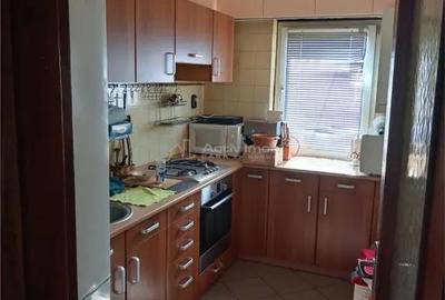Apartament cu 3 camere decomandat în Central - 2