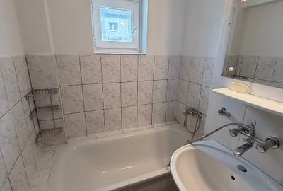 Garsonieră decomandată, mobilată în Central - 10