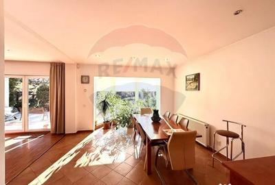 Casă cu 5 camere cu Teren 800 Mp în Ferme - 17