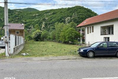 Teren de 2486 mp, în Central - 2