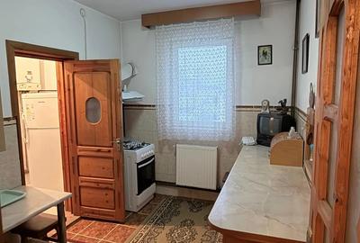 Casa de vanzare stalpeni - 5