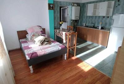 Apartament cu 2 camere decomandat în Central - 3