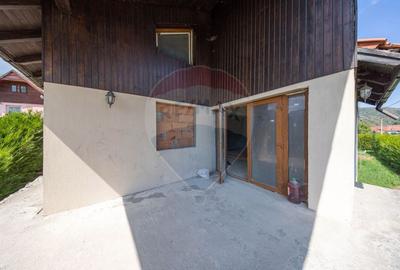 Casă individuală cu 8 camere cu Teren 622 Mp în Moieciu de Jos - 8