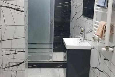 Apartament cu 2 camere decomandat în Ștefan cel Mare