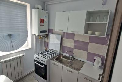 Garsonieră decomandată în Central - 1