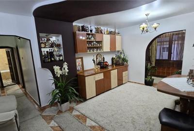 Apartament cu 3 camere decomandat în Burdujeni - 9