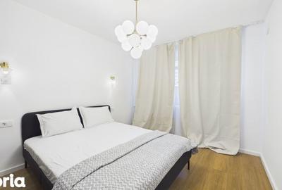 Apartament cu 3 camere semidecomandat în Ozana