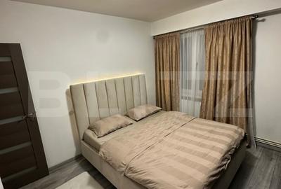 Apartament de vanzare, cu 2 camere, 50 mp, zona Bulevardul 1 Decembrie - 2