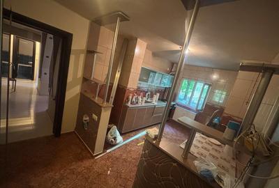 Apartament cu 3 camere semidecomandat, mobilat în Drumul Taberei - 11