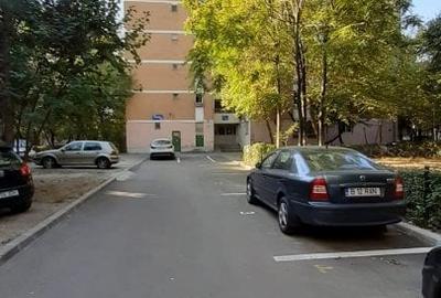 Apartament cu 3 camere semidecomandat în Drumul Taberei