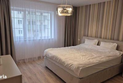 Apartament cu 3 camere decomandat în Tractorul - 2