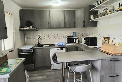 Proprietar Vand Apartament 4 camere, 65 m, balcon, renovat, mobilat, Bulevardul 1 Decembrie 1918 - 5