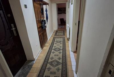 Apartament cu 3 camere decomandat în Mureșeni - 2